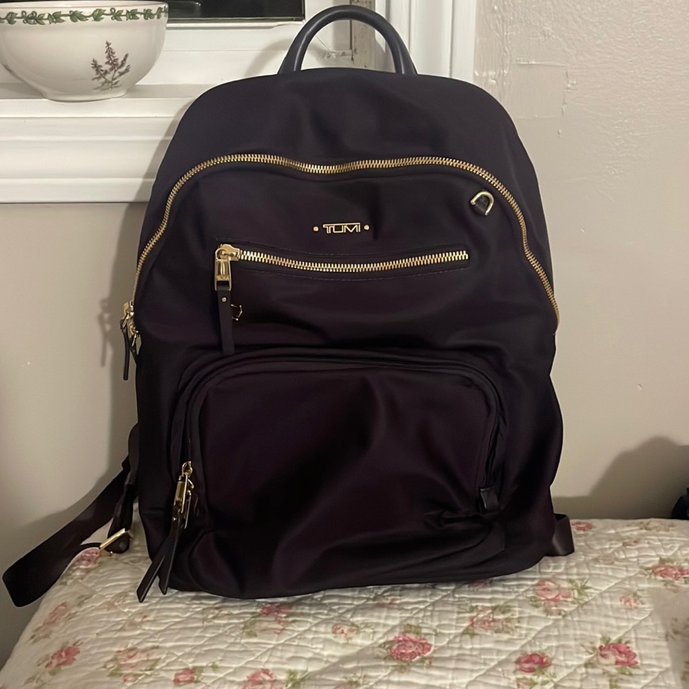 A tumi back pack